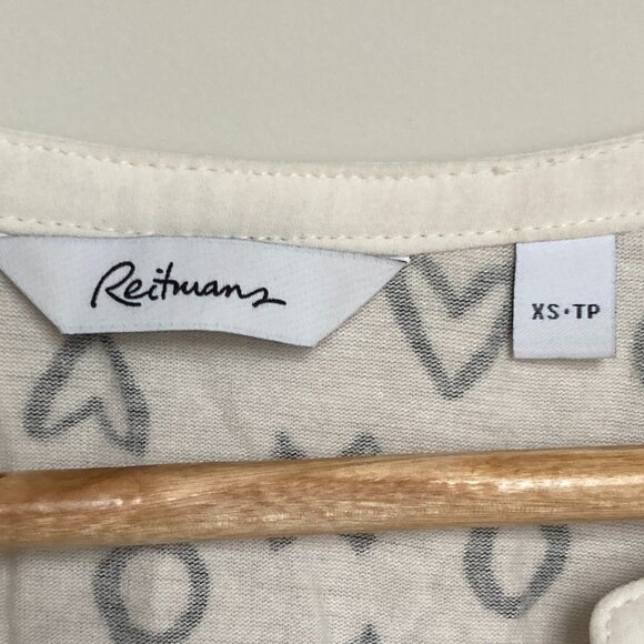 Reitmans XO Heart Print Sleeveless Top XS Petite White Black Casual Tank - Picture 2 of 2
